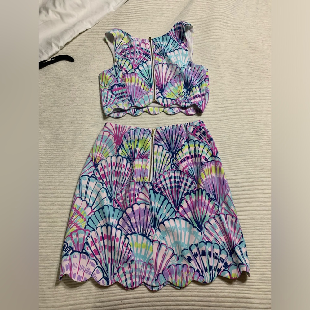 Lilly Pulitzer set - Picture 3 of 3